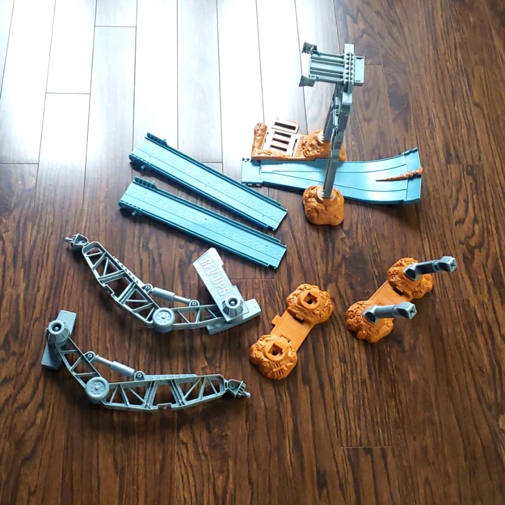Hot Wheels Toys Kids Tracks Add Ons Pieces Toys Boys Race Cars